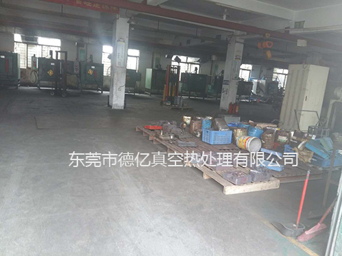 东莞真空热处理中如何防止工件变形？